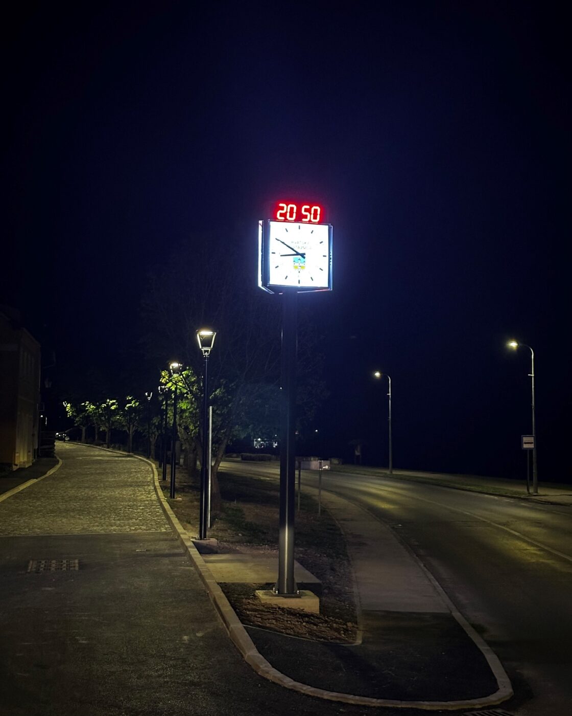 <strong>Savjetovanje sa zainteresiranom javnošću o prijedlogu Plana rasvjete Grada Hrvatske Kostajnice</strong>